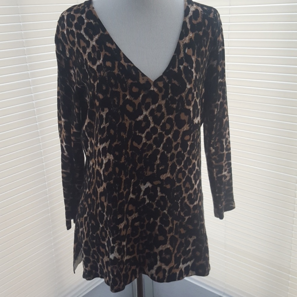Leopard sweater